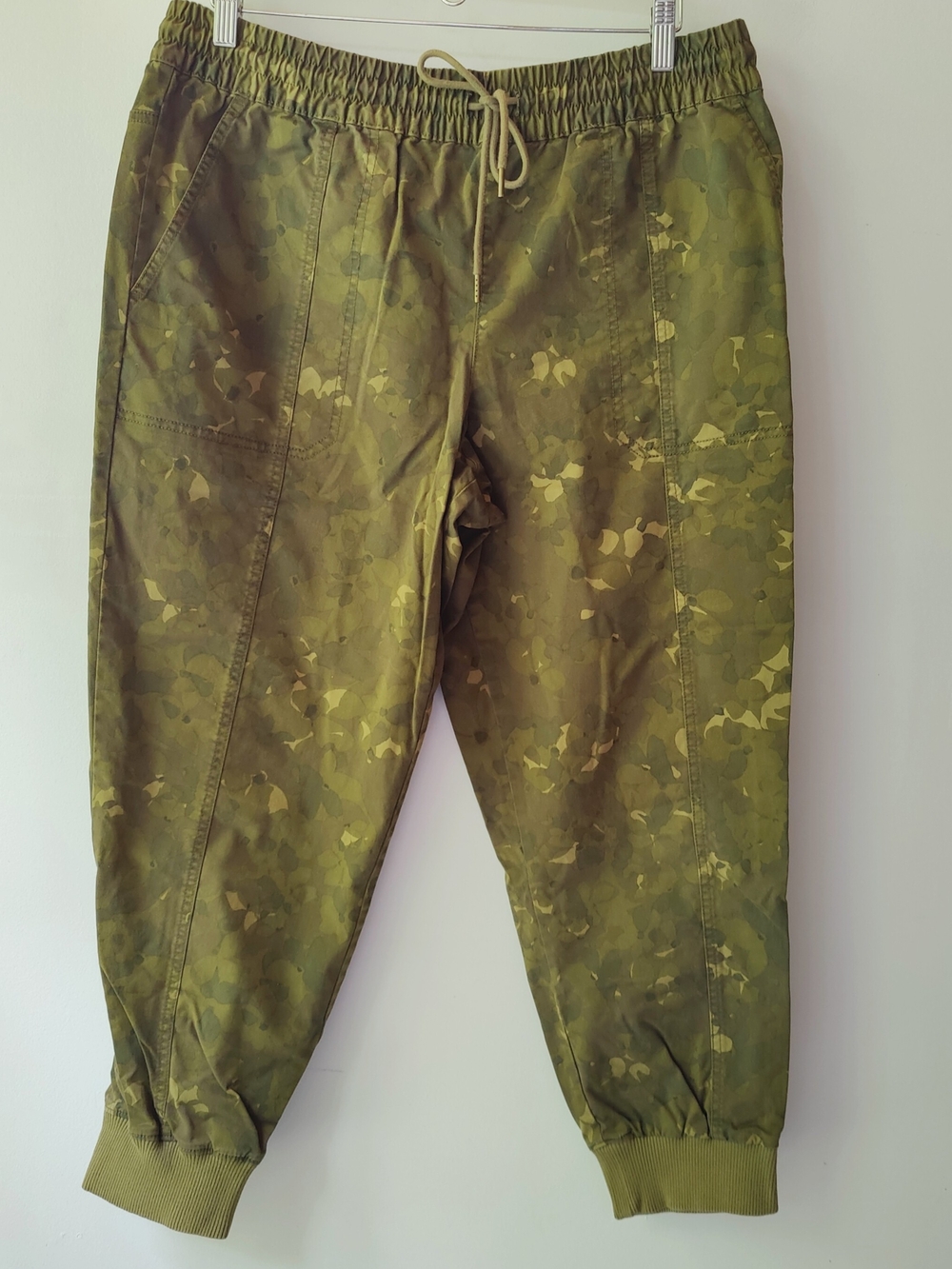 Garnet Hill Olive Camo Jogger Pants Organic Cotton L